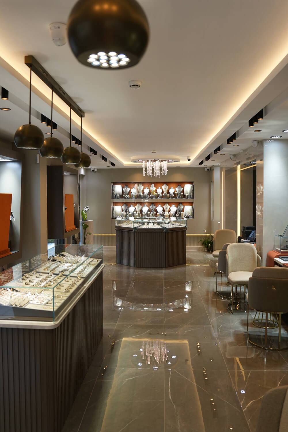 Frea Diamond mağaza içi