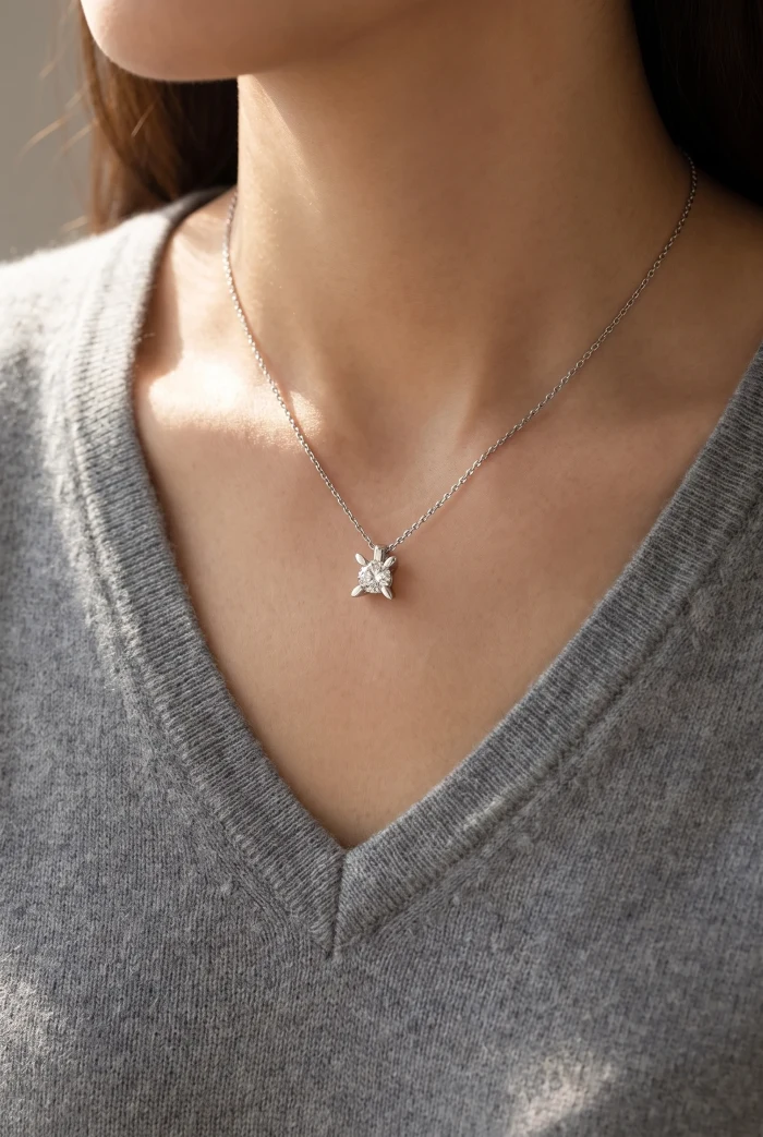 0.38 Karat Markiz Tektaş Kolye  - Pırlanta Kolyeler