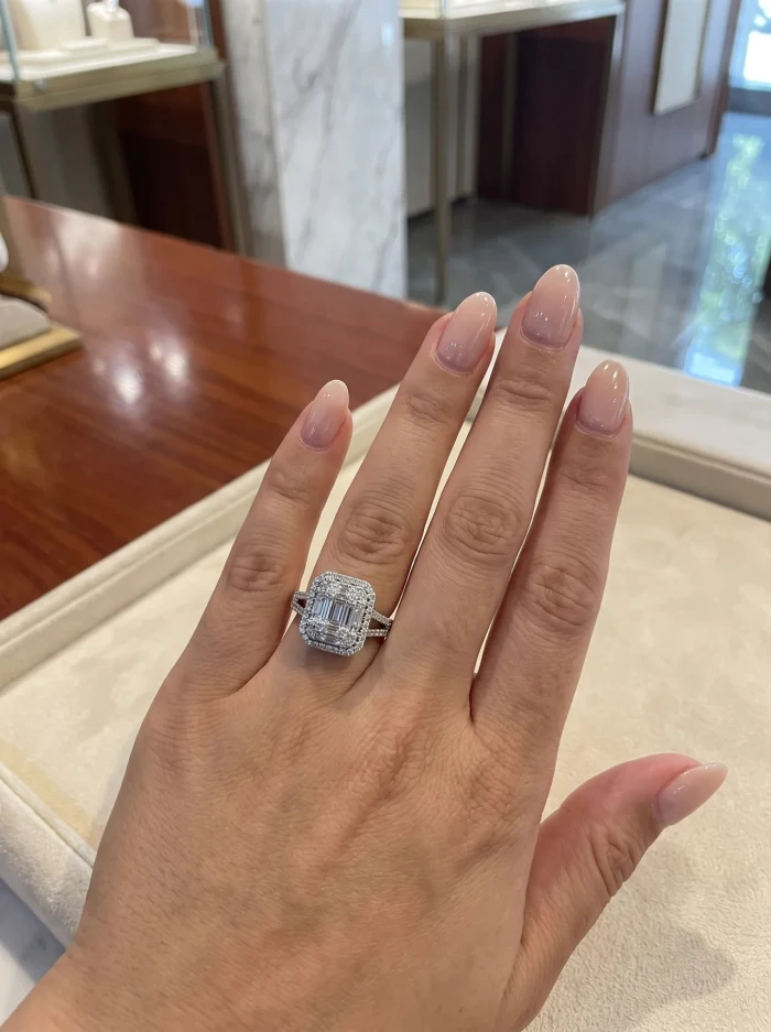 1.50 Karat Baget Yüzük